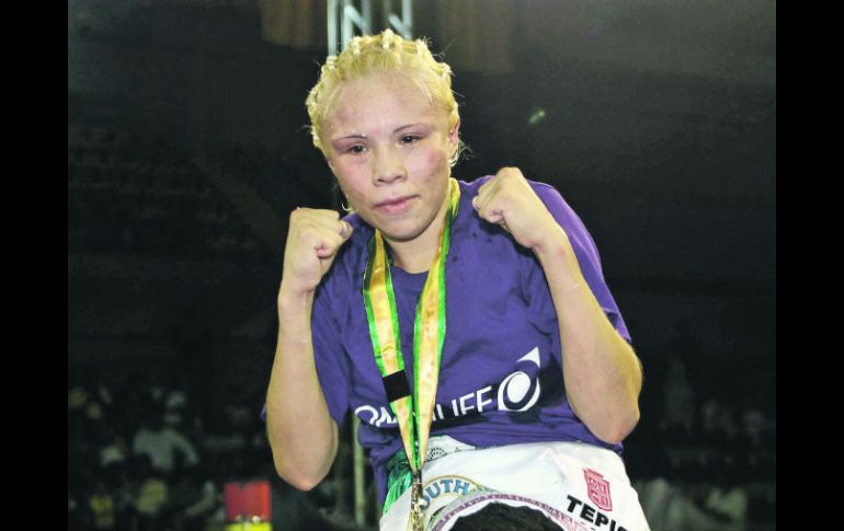 La pugilista tapatía, Irma “Güerita” Sánchez, a sus 24 años, cuenta con cinco títulos obtenidos. MEXSPORT  /