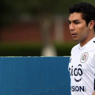 Cabañas llega a arreglo con su exrepresentante