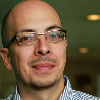 Retrata Volpi en ''La tejedora de sombras'' la dualidad amor-perfidia