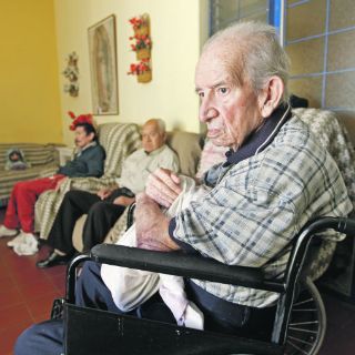 ¿Cuidados en casa o en un asilo?