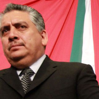 Acosta Naranjo niega saludo a Calderón en visita papal