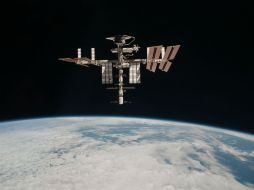 SpaceX se prepara, con ayuda de la NASA, para lanzar el primer vuelo privado con destino a la ISS (imagen). ARCHIVO  /