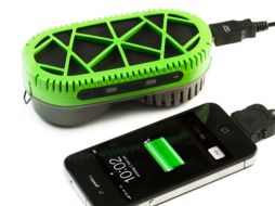 No volverás a lidiar con una batería descargada durante tu desplazamiento. POWERTREKK.COM  /