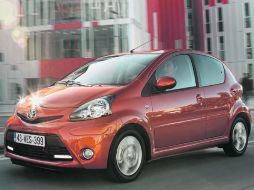 El frontal es similar a la anterior generación del Yaris.  /