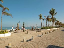 Millones de turistas que lleguen al puerto podrán disfrutar del nuevo Malecón en Puerto Vallarta.  /