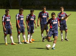 EL equipo rojiblanco entrena para mejorar en el campo de juego y seguir con la buena racha. ARCHIVO  /