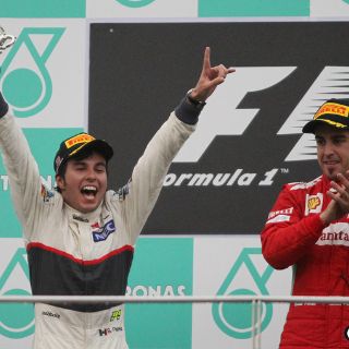 'Checo' Pérez termina segundo en el GP de Malasia