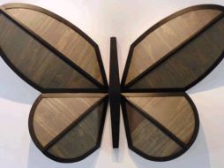 La primera parte de la muestra se basa en esculturas con una geometría básica. ESPECIAL  /