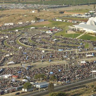 Al menos 600 mil fieles en misa papal