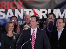 Las primeras encuestas muestran que Rick Santorum tiene ventaja sobre los demás contendientes. ARCHIVO  /