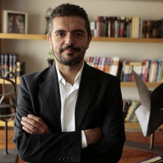 Leopoldo Brizuela gana premio Alfaguara de novela