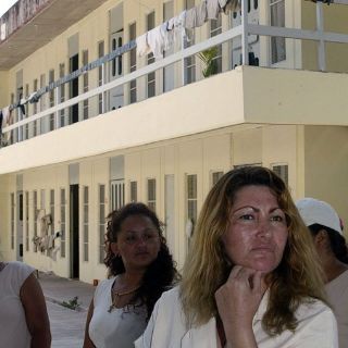 Diputada solicita a CNDH investigar tratos a mujeres recluidas