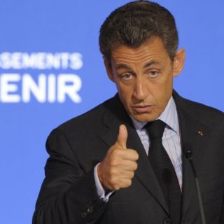 Sarkozy da ánimos a Florence Cassez