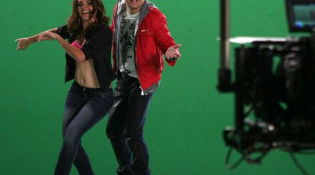 El tema es el segundo en promoción de su más reciente disco ''Busco un pueblo''. EFE  /