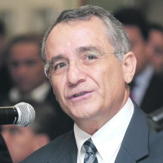 Analizan derogar sanciones en nueva Ley de Información