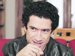 De Aguinaga explica que la poesía es como una educación para la lentitud, entendida como una virtud del pensamiento.  /