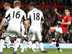 El tapatío destacó que el ManU centrará sus energías en ganar su vigésimo título de la Liga Premier. AP  /