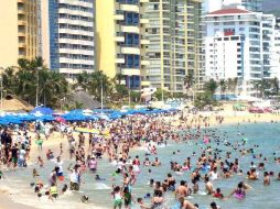 Más de 920 infantes de marina proporcionarán seguridad en las playas del país. ARCHIVO  /