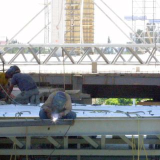 Capacitarán a trabajadores de la industria de la construcción