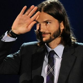 Ashton pediría hasta un MDD por episodio de ''Two and a half men''