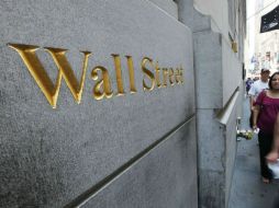 El selectivo S&P 500 subió por su parte el 0.37 % (5,19 puntos) para colocarse en las mil 408.47 unidades.  /