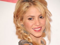 Shakira también es reconocida en el mundo por su ayuda humanitaria. ARCHIVO  /