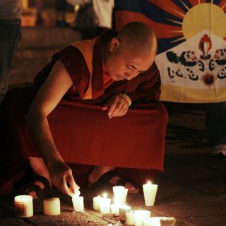 Se inmolan dos monjes tibetanos