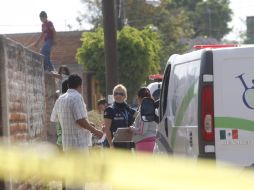 Elementos de la Dirección de Seguridad Publica Municipal y del Instituto Jalisciense de Ciencias Forenses.  /
