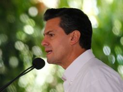 Peña Nieto aseguró que, de ganar los comicios, emprenderá un programa y brigadas de ''cero pobreza, de cero hambre''. ARCHIVO  /