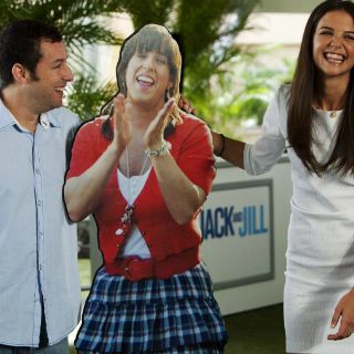 ''Jack and Jill'' bate el récord de premios en los Razzie