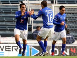 Los cementeros derrotaron 2-1 al San Luis, en la jornada 13 del Torneo Clausura 2012. NOTIMEX  /