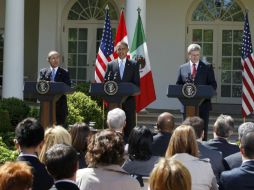 Los presidentes de (i a d) México, EU y Canadá convinieron una mayor cooperación regional en energía y seguridad. REUTERS  /