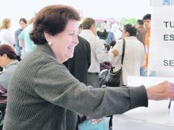 Para la elección del 1 de julio, el IFE requiere 63 mil funcionarios de casilla.  /