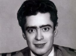 Inició su carrera como bailarín de tap al lado de su amigo Juan Flores. ARCHIVO  /