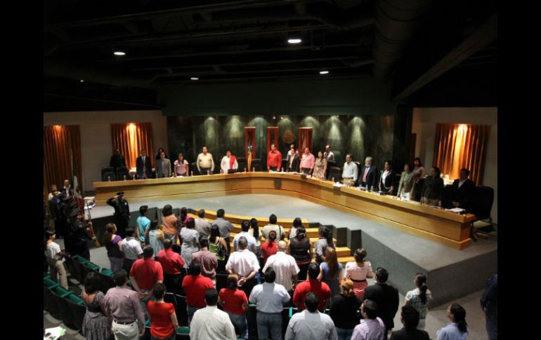 La sesión nocturna del pleno de Zapopan se prolongó hasta la madrugada del martes.  /