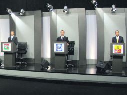 Imagen del segundo debate de los candidatos presidenciales del 2006. ESPECIAL  /