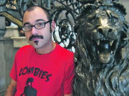 “No puedes escribir relatos sobrenaturales si no crees en ello. señala Esquinca.  /