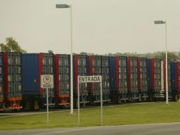 Algunas empresas han cerrado por el clima de inseguridad que vive el país. ARCHIVO  /