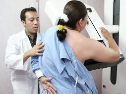 La prevención será más eficiente si a la mamografía se le suma una ecografía. ARCHIVO  /