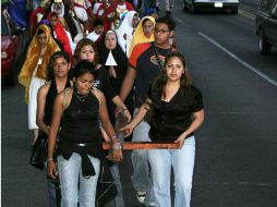Esta marcha es ya una tradición del Viernes Santo. ARCHIVO  /