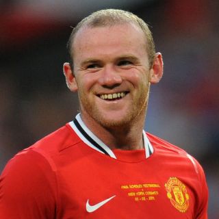 Rooney asciende en la lista de goleadores históricos del ManU