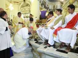 En la Catedral Metropolitana durante la misa vespertina y el ritual de Jueves Santo.  /