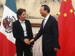 Espinosa celebró junto a Yang la reunión de la V Comisión Binacional China-México. EFE  /