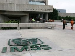 La escuela está abierta todos los lunes a las 10:00 horas en el auditorio del Hospital de Especialidades. ARCHIVO  /