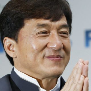 Jackie Chan trabaja en el rodaje de su filme número 100