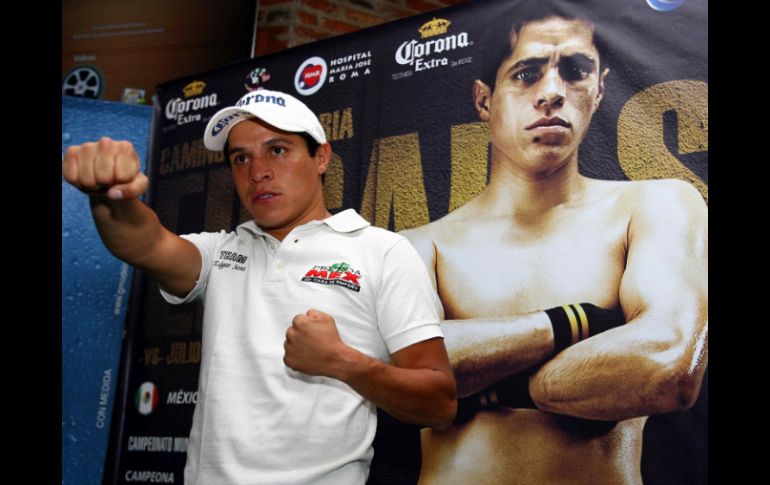 El peleador mexicano Edgar Sosa, durante conferencia de prensa sobre su proximo evento. MEXSPORT  /