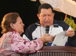 El miércoles en la noche el mandatario regresó al país tras someterse a la segunda fase de radioterapia en La Habana. AP  /