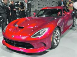 SRT Viper 2013, ahora con un motor de 8.4 litros y 640 CV.  /