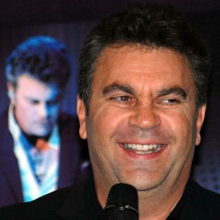 Satisface Mijares al público de Acapulco