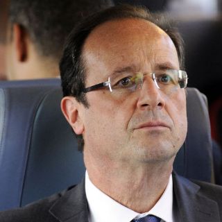 Hollande responde a Sarkozy por sus declaraciones sobre España y Grecia